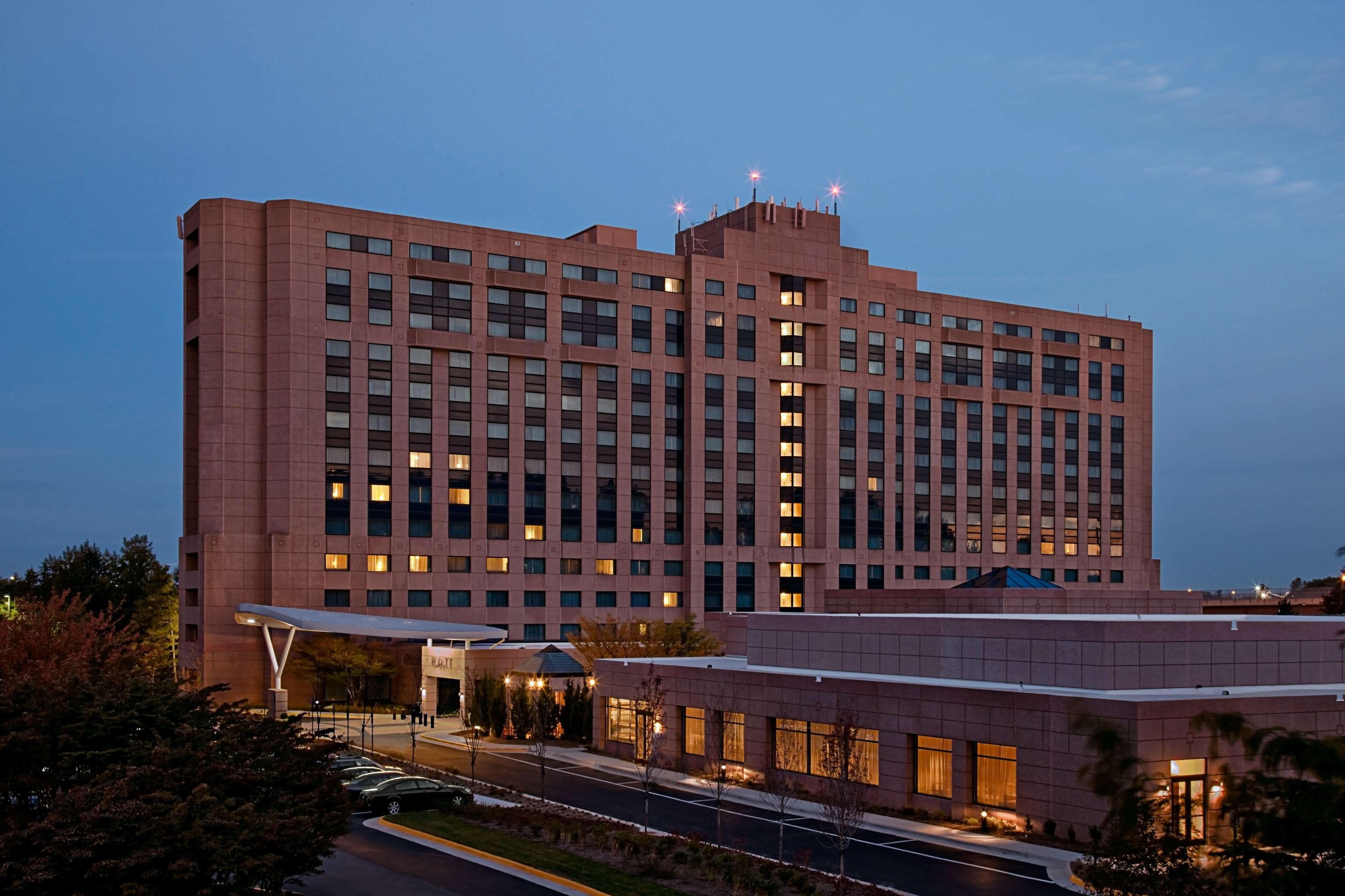 Hyatt Regency Dulles Hotel Herndon Exterior photo